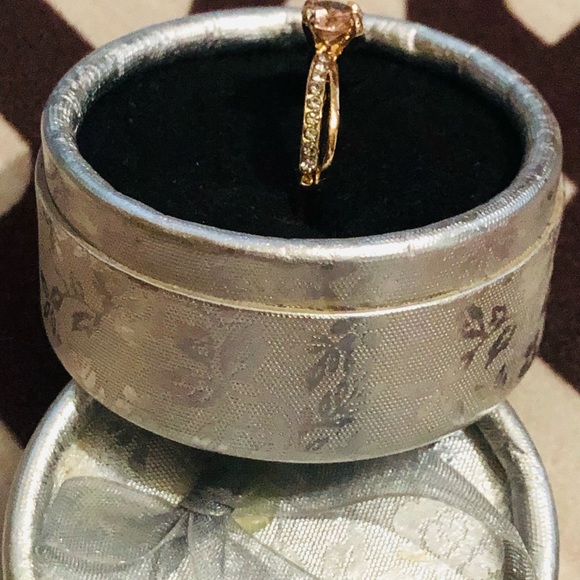 Ring - Picture 5 of 7